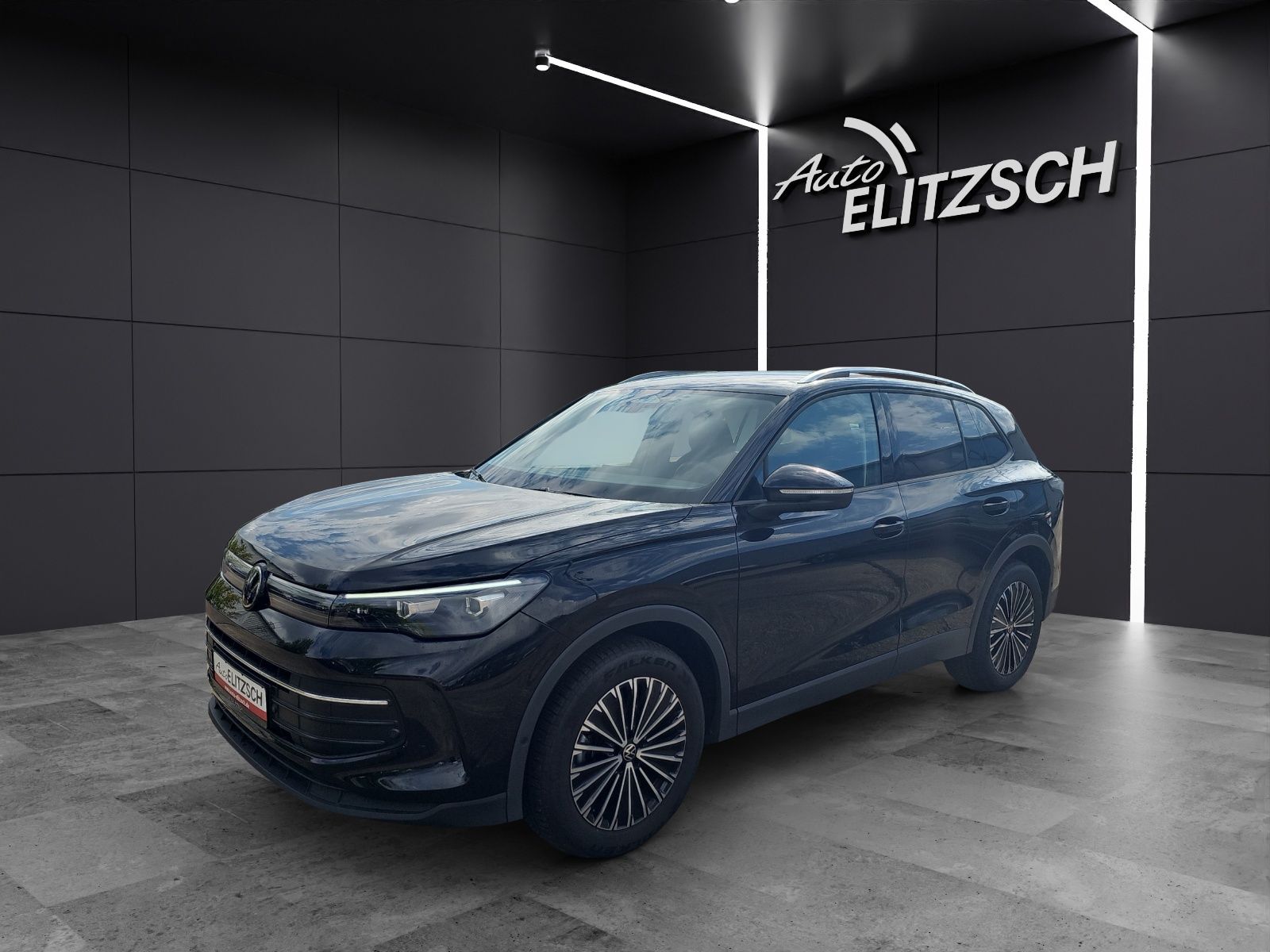 Fahrzeugabbildung Volkswagen Tiguan Life eTSI DSG LED+ ACC AHK SH AID LRHzg R