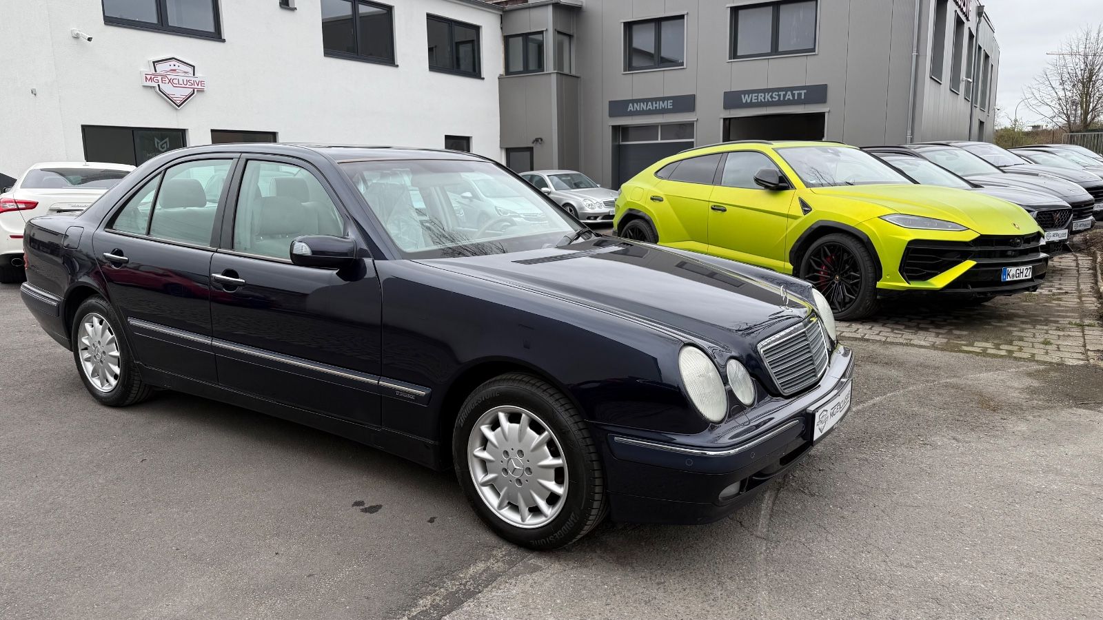 Fahrzeugabbildung Mercedes-Benz E 270 CDI ELEGANCE