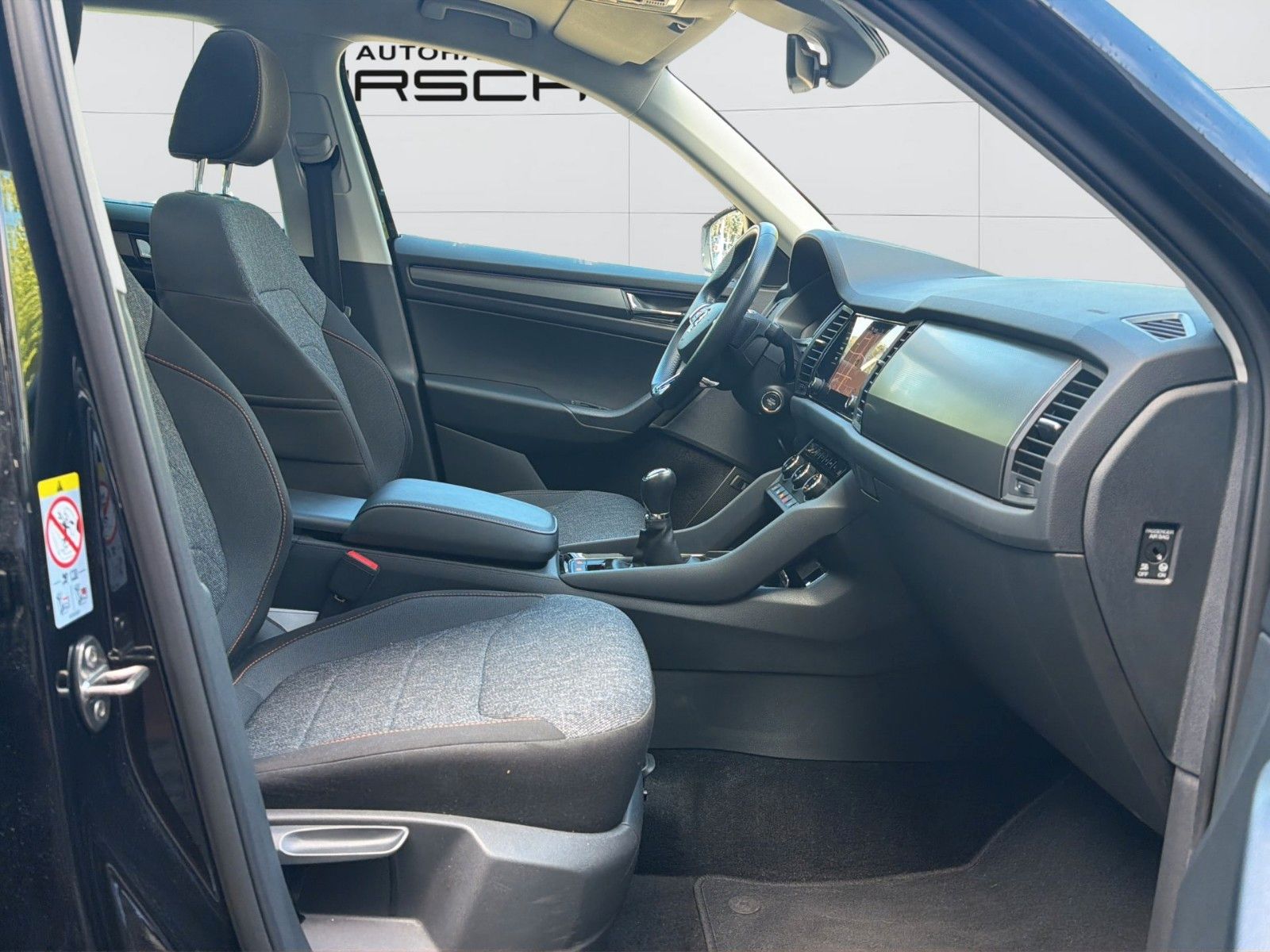 Skoda Kodiaq Ambition 1.5 TSI LED SHZ AHK RFK ACC NAVI foto 8
