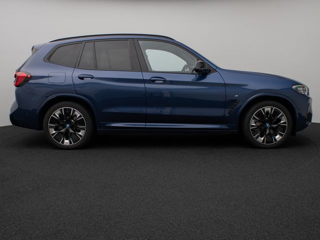 Foto Nummer 5: BMW iX3