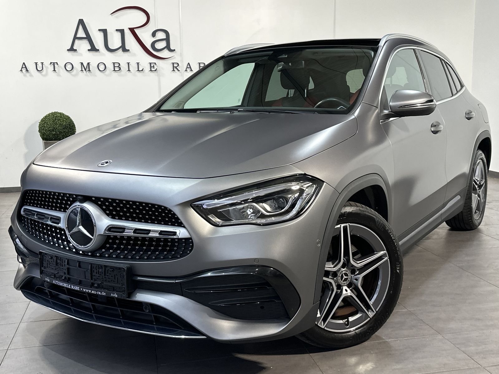 Fahrzeugabbildung Mercedes-Benz GLA 250e AMG-Line NAV+LED+PANORAMA+WIDESCREEN+SH