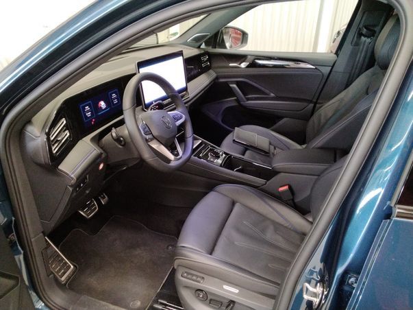 Tiguan 1.5 eHYBRID R LINE IQ.LIGHT+AHK+PANO+ACC