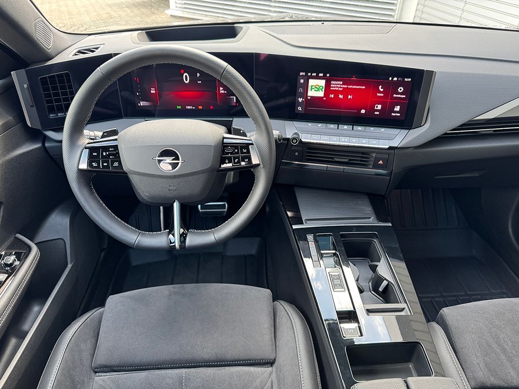 Astra L Sports Tourer 1.2 Turbo *LED*PANO*AHK*
