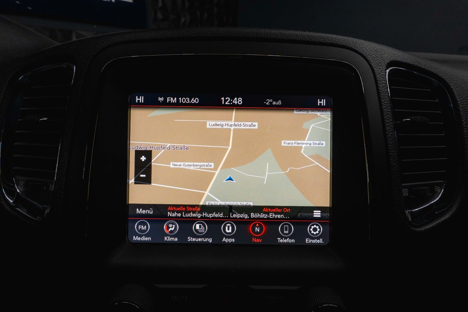 Fahrzeugabbildung Dodge Durango 3.6 V6 R/T 4x4 Night SRT Styling LPG 19%