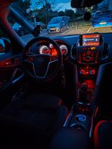 Opel Zafira Tourer 1.4|103kW|7 Sitzer|Standheizung
