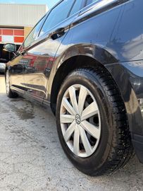 Volkswagen Passat - 3