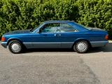 Mercedes-Benz 560 SEC /TÜV & H neu /Nautic... - Mercedes-Benz 560 mit Benzin-Antrieb: Coupe