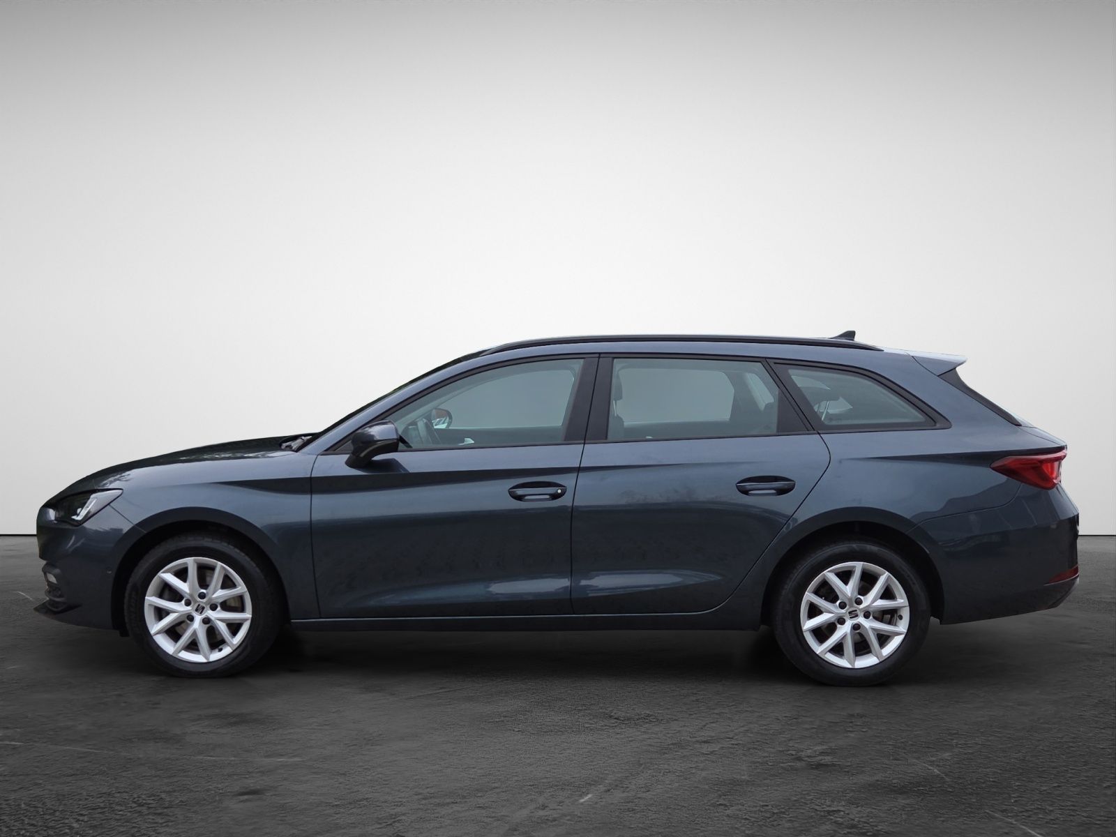 Seat Leon Sportstourer 2.0 TDI DSG Style Style LED Na imagem 3