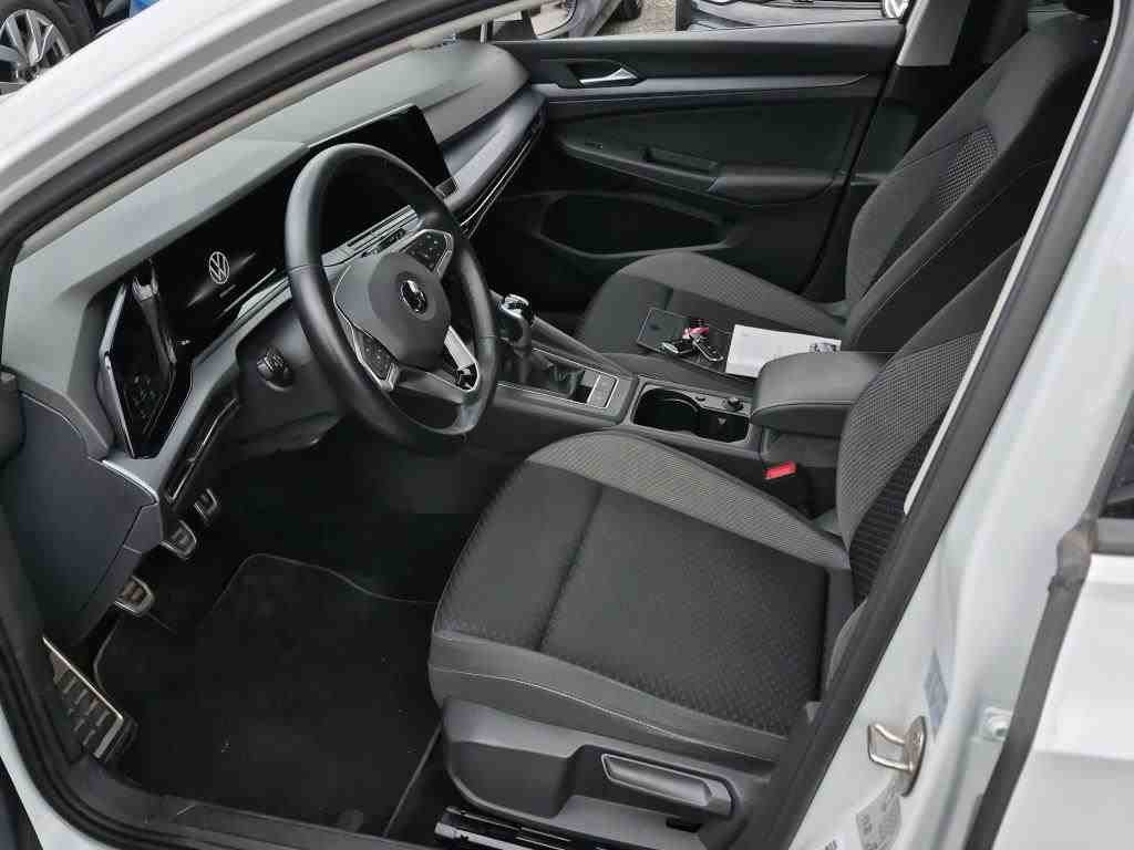 Volkswagen Golf - Bild 8