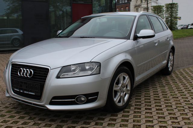 Audi A3 1.4 TFSI Attraction*SHZ*PDC*56.000 km.!