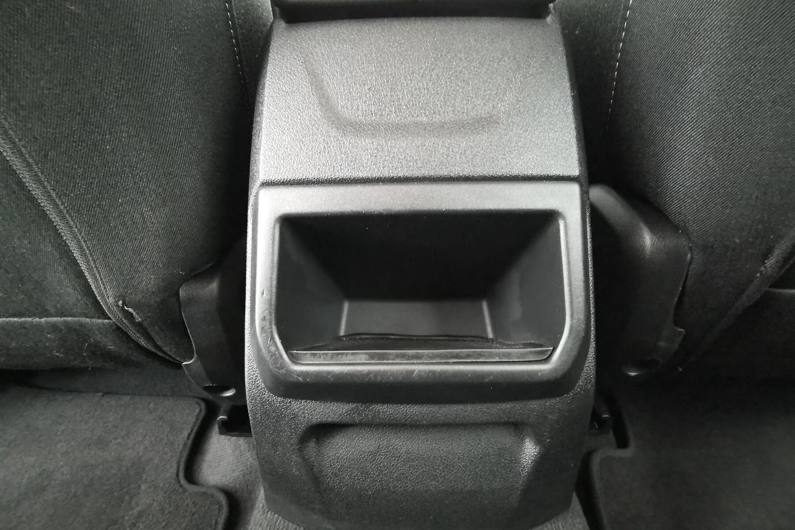 BMW 1 Series i M Sport Design NAV SHZG ParkAss+RFK Alarm, миниатюра 17