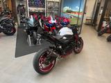 Suzuki GSX-S 750 mit Scorpion Auspuff *Service+TÜV neu* - SUZUKI GS 750