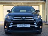 Toyota Highlander 3.5 Benz.-Hybrid/7-Sitzer/PANO/4x4 - Toyota Highlander SUV
