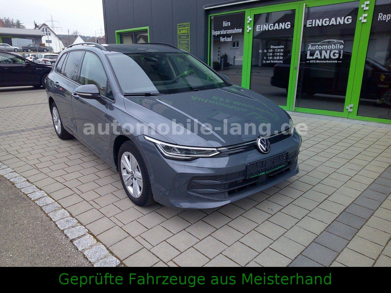 Volkswagen Golf VIII Variant 1.5 TSI Life #SHZ #LRHZ #LED