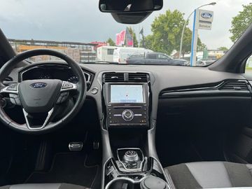 Ford Mondeo Turnier 2.0 Aut. ST-Line NaviLED