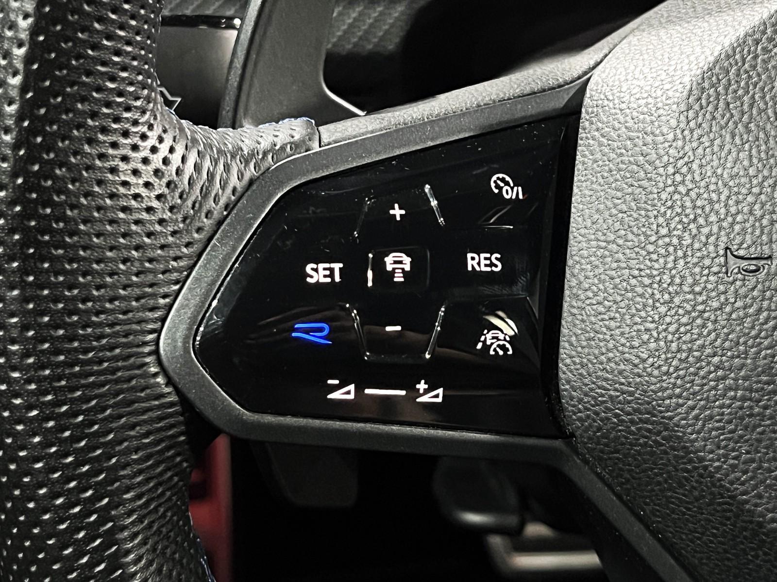 Volkswagen Golf VIII R AKRAPOVIC H&K MATRIX PERF APR STAGE3, миниатюра 22
