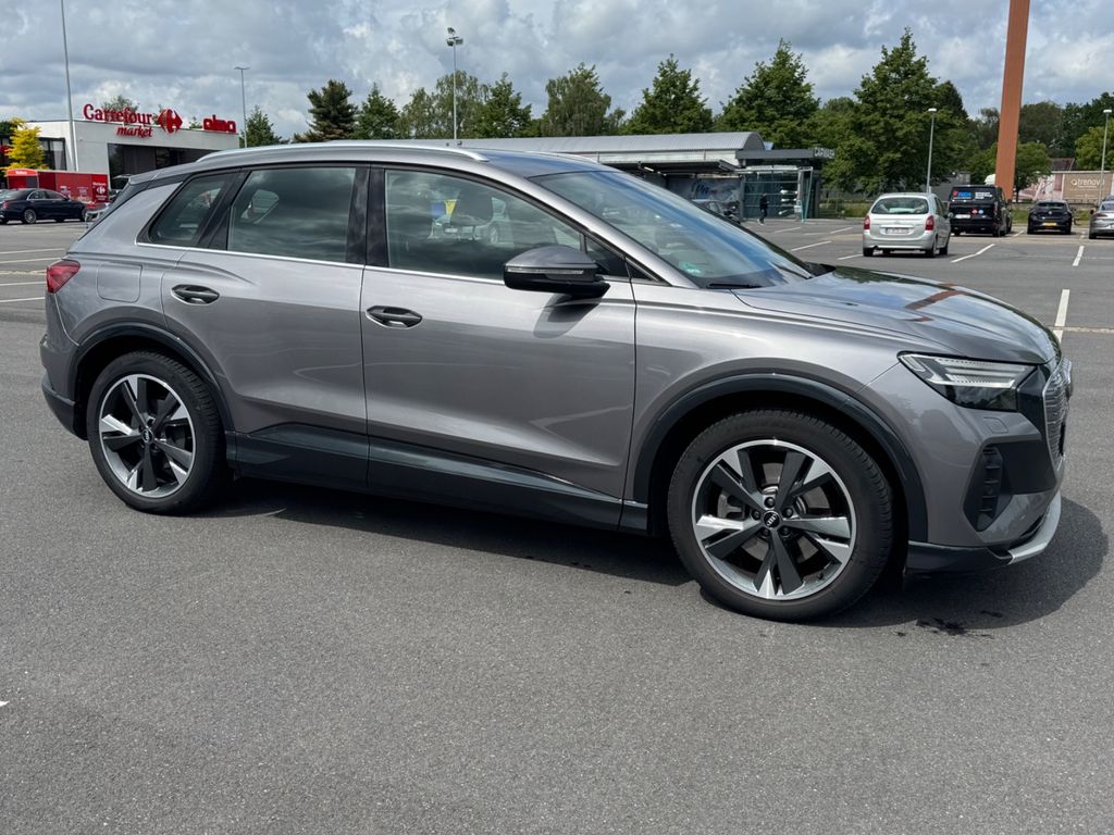 Image of Audi Q4 e-tron