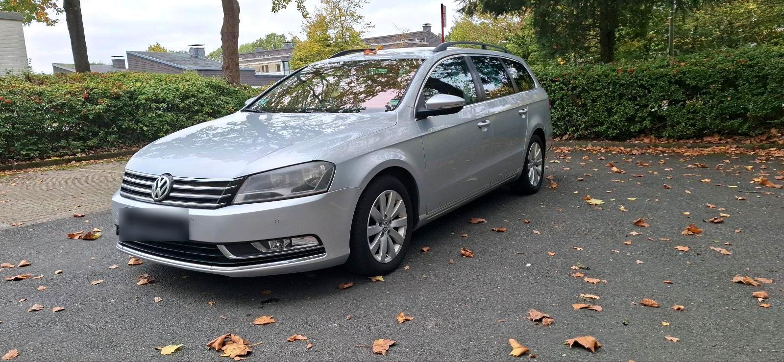 Volkswagen Passat 2012 — engine 110 HP (81kW)
