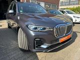 BMW X7 xDrive 30 d EXCLUSIVE LASER virt cock - 1125 - graue BMW X7