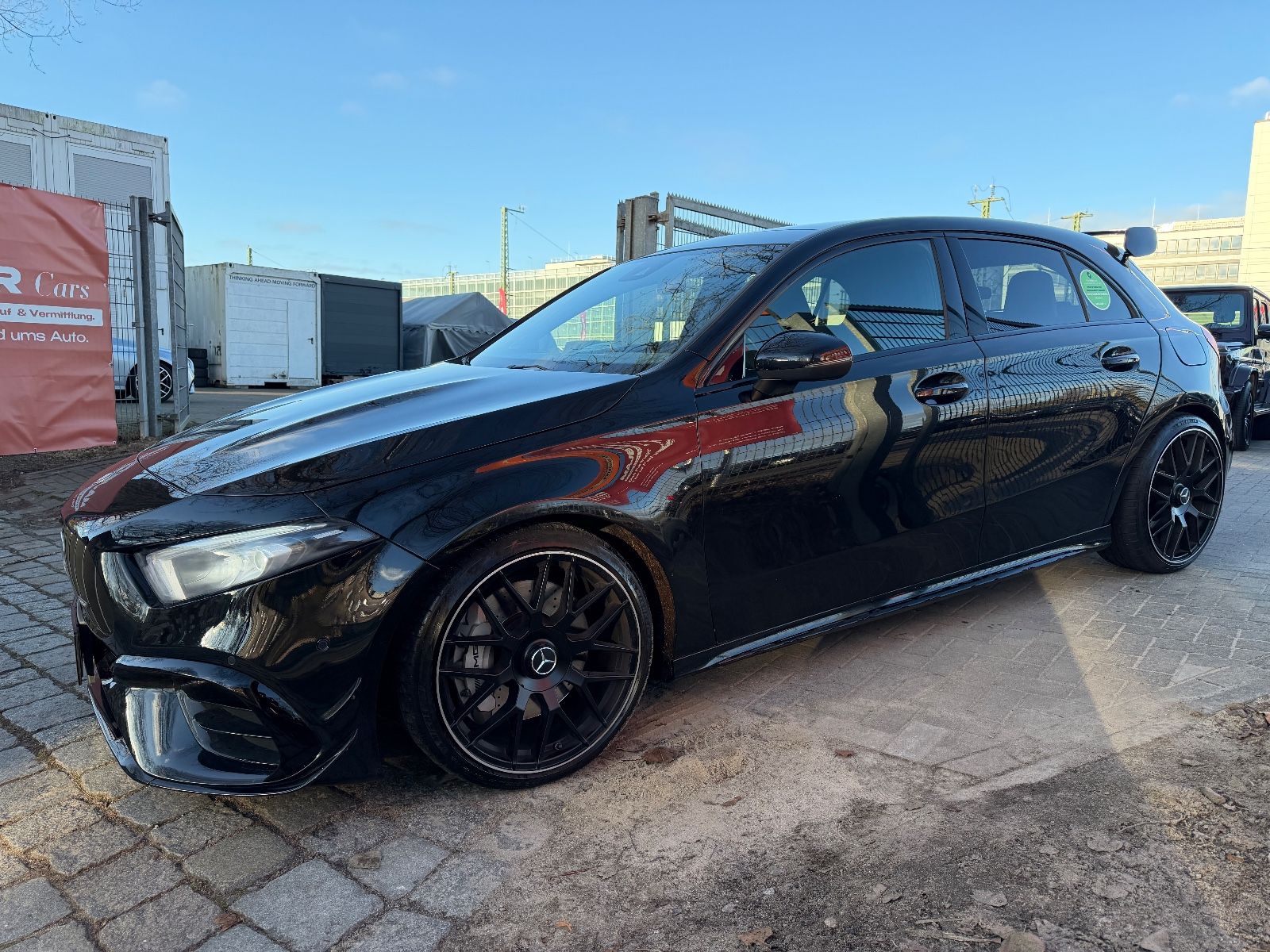 Fahrzeugabbildung Mercedes-Benz A 35 AMG 4Matic*BURMESTER*PANO*LED*ALCANTARA*19"