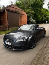 Audi TT Roadster | langfristige Fahrfreude | TÜV neu  - Audi TT in Hannover