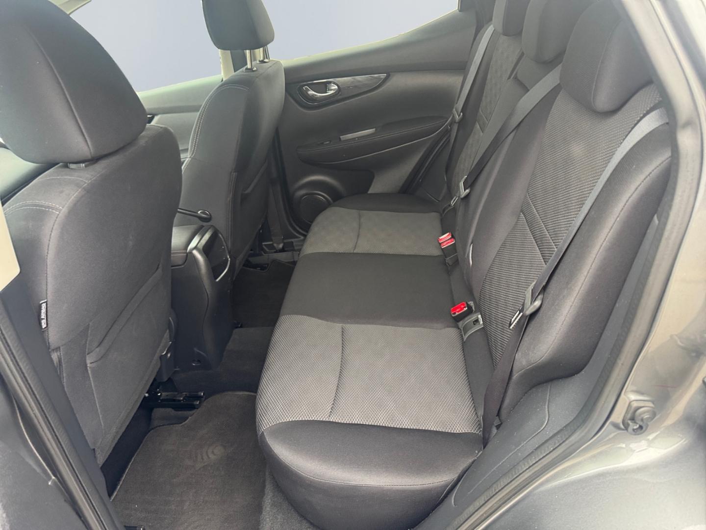 Nissan Qashqai N-Connecta 1.2 DIG-T *PANO*KAMERA*AHK*US