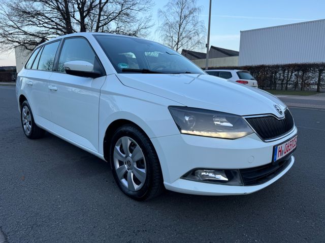 Skoda Fabia Combi Ambition 1 Hand/Frontradar/TÜV NEU