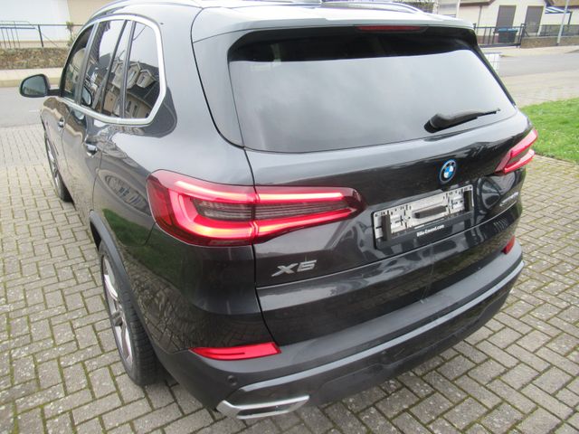 BMW X5 X-Drive45e AUT. PluginHybrid Leder Navi .....