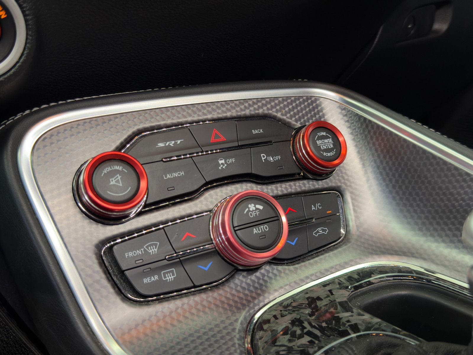 Fahrzeugabbildung Dodge Challenger SRT Hellcat |H/K|KW|GME