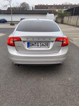Volvo S60 Lim. Linje Business Navi Leder Xenon - silberne Volvo S60