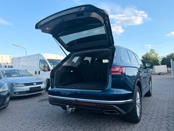 Volkswagen Touareg - 8