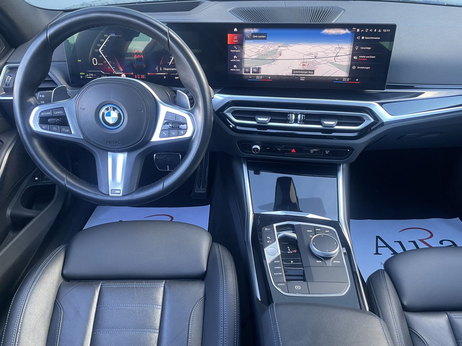 Fahrzeugabbildung BMW 320e Touring M-Sport Aut. NAV+LED+PANO+WIDE+HIFI