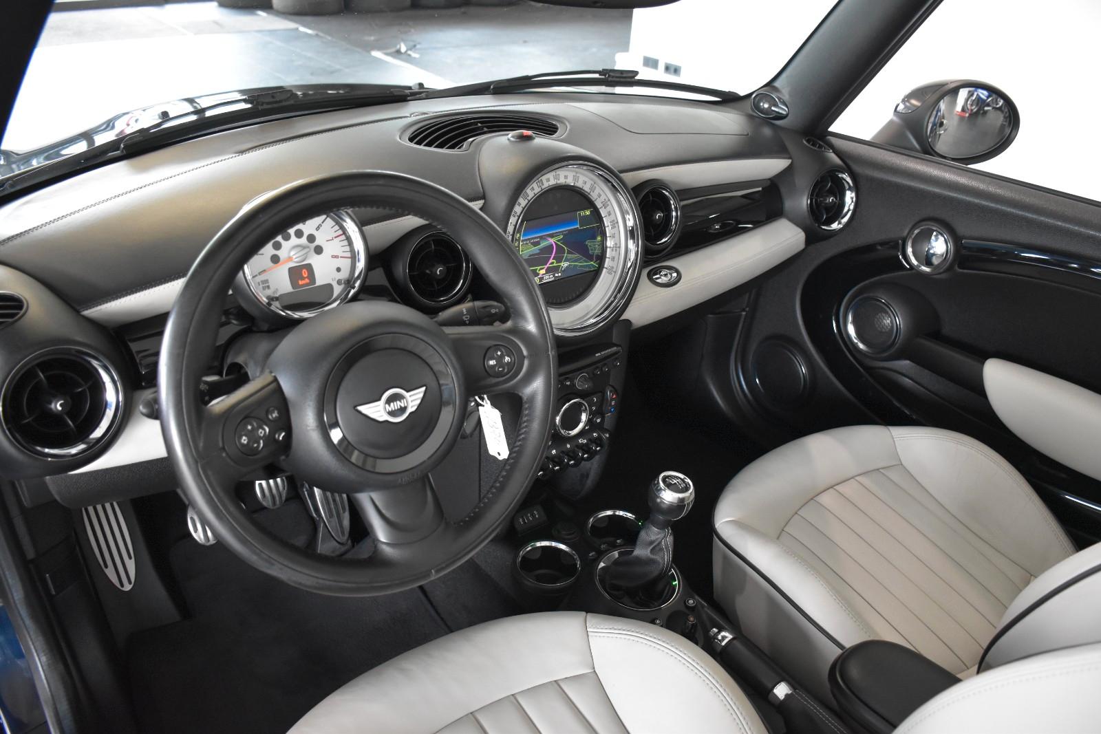 MINI Cooper S Cabrio CHILI II"LEDER"NAVI"XENON"H/K"