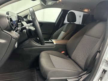 Mercedes C 200 - 12