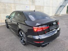 AUDI RS3 Limousine 2.5 TFSI quattro *black Edition