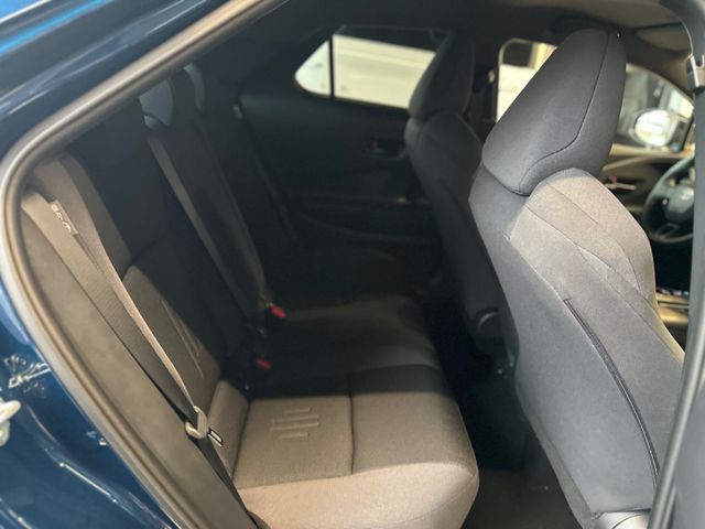 Toyota C-HR 1.8-l-VVT-i Hybrid Teamplayer Techn.-Paket