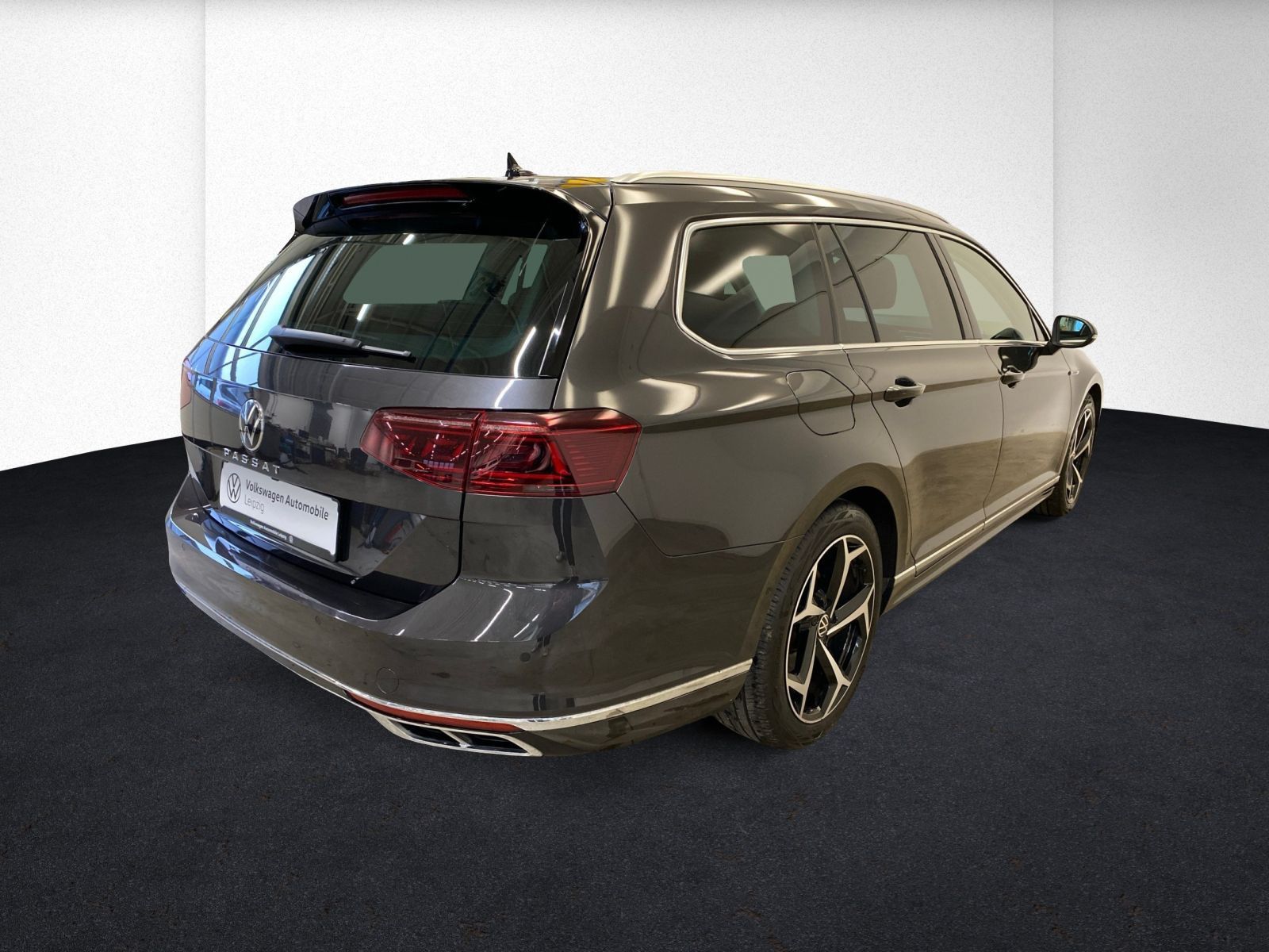 Volkswagen Passat - Bild 2