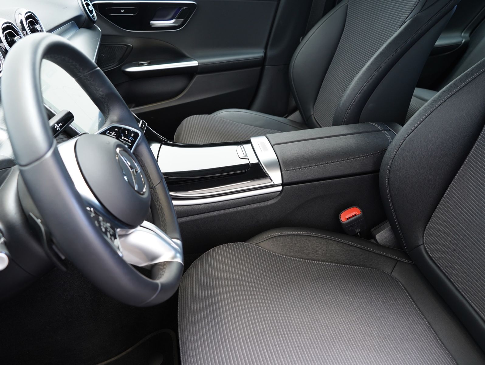 Fahrzeugabbildung Mercedes-Benz C 200 T d 2x Avantgarde LED/NAVI/MBUX/KAMERA