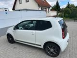 Volkswagen Unfallfrei! up! 1.0 44kW club up! club up! - Volkswagen up! in Halle