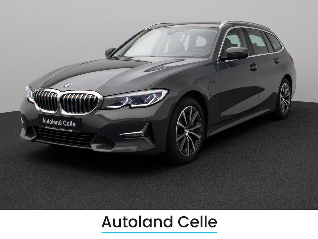 BMW 330e Luxury Line Kamera Pano HUD HiFi Individual 2021