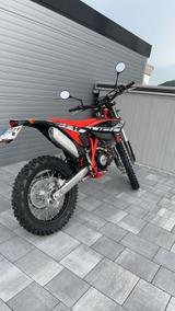 Beta RR 125 LC 4-Takt Enduro - BETA ENDURO RR 125 4T LC