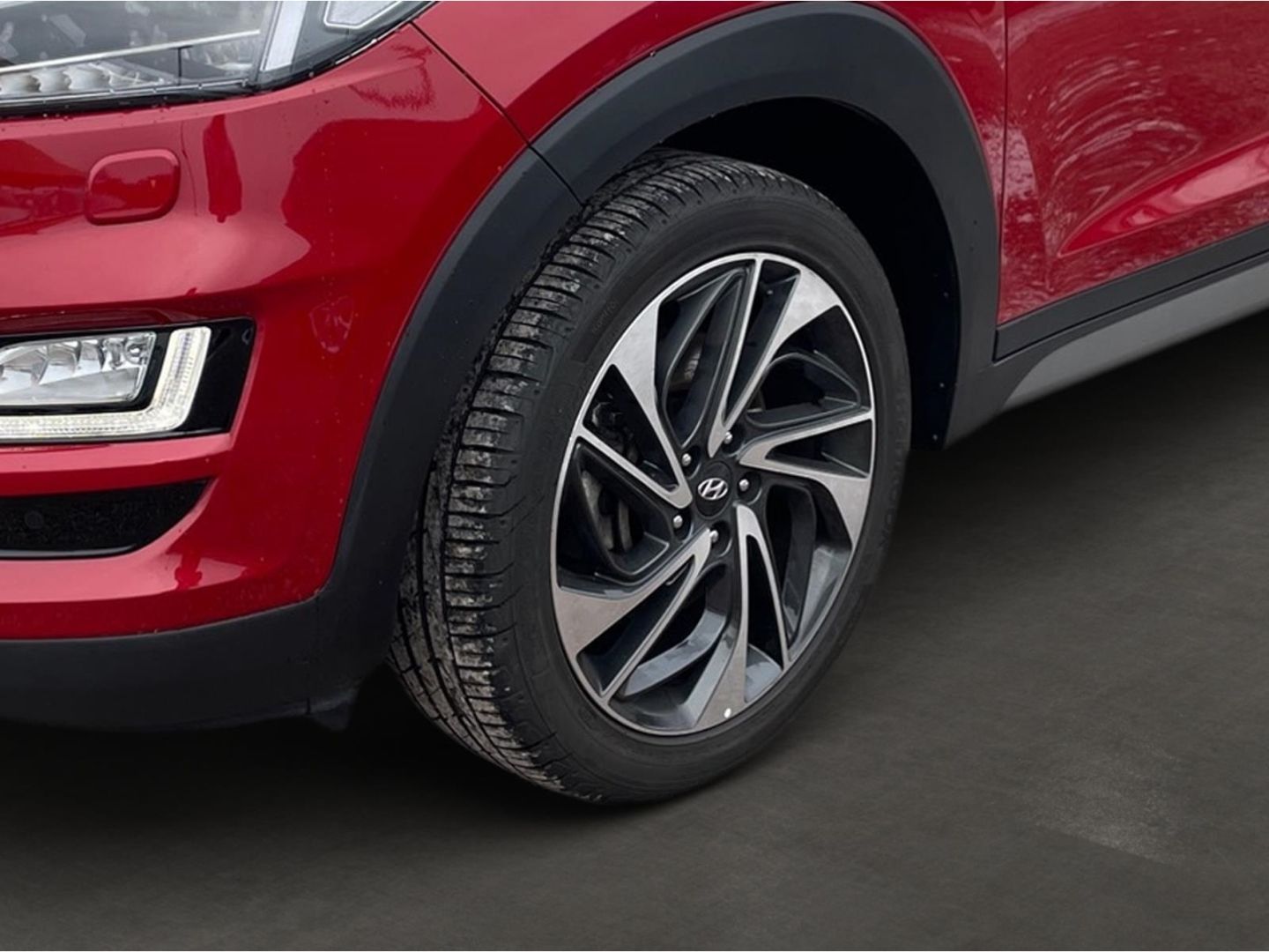 Fahrzeugabbildung Hyundai Tucson 1.6 CRDi 2WD Premium Automatik Navigation