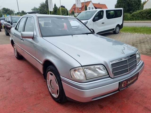 Mercedes-Benz C 180 ELEGANCE