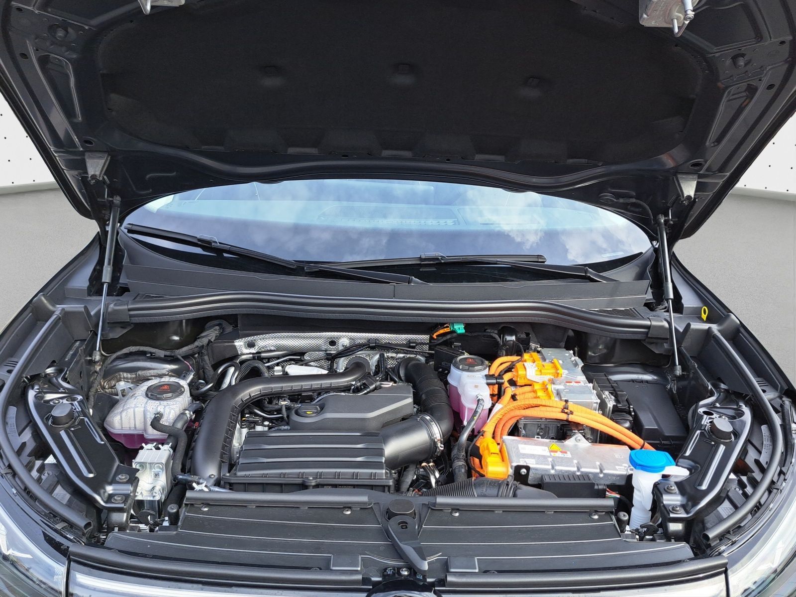 Volkswagen Tiguan - Bild 19