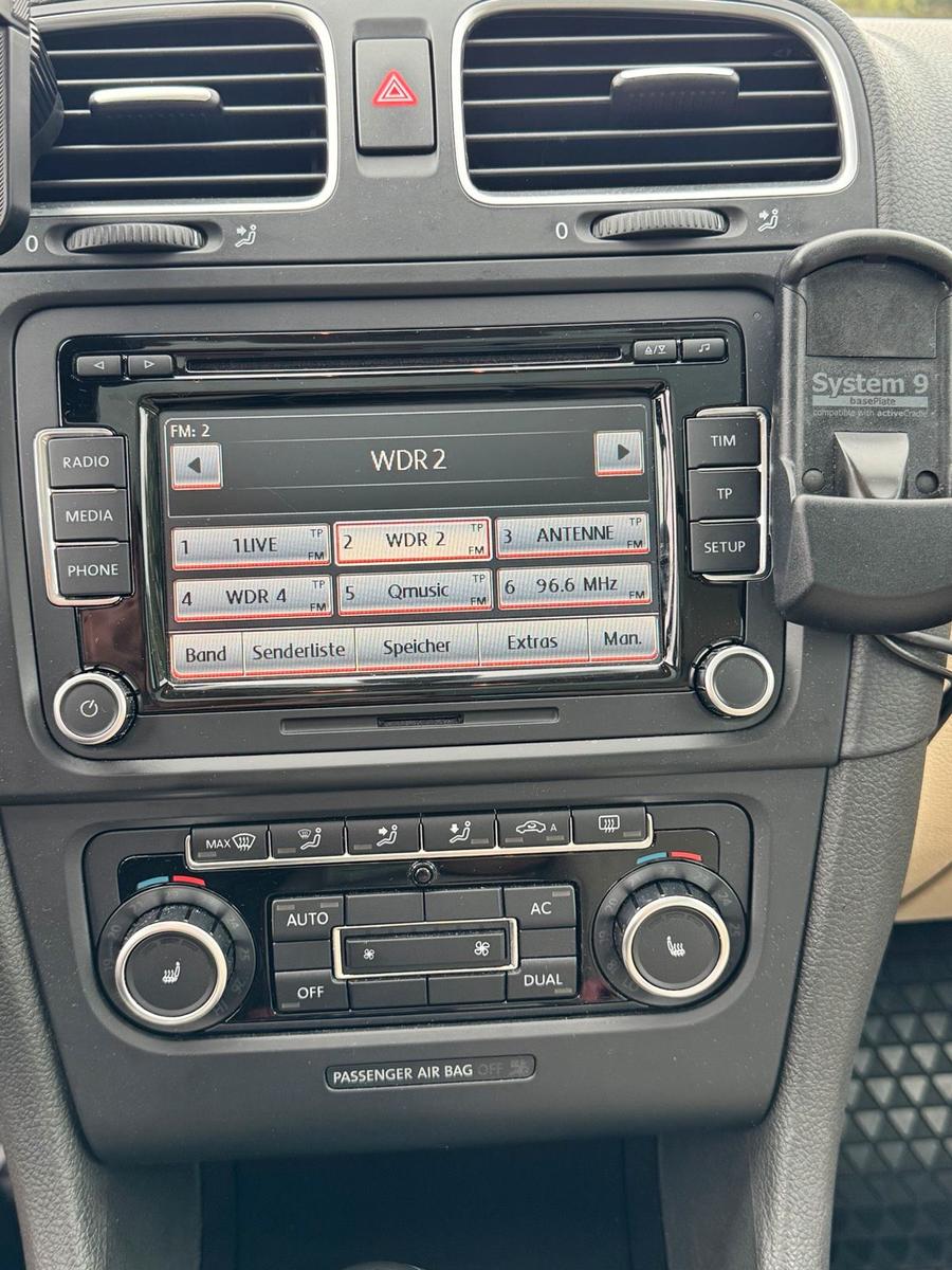 Volkswagen Golf 2010 — photo 13