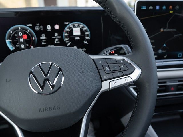 Tiguan Elegance TDI DSG Design-Paket-Dark