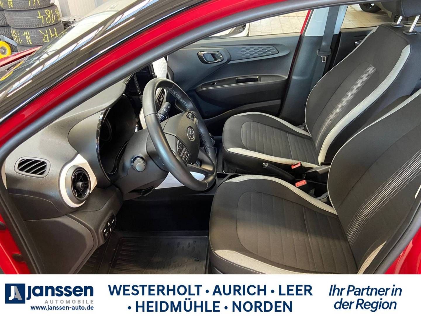 Fahrzeugabbildung Hyundai i10 (MJ23) 1.2 Benzin A/T Prime Smart Key, Dach-