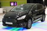 Ford S-MAX Titanium AWD*ALU*NAVI*PDC*KAMERA*SHZ* - Ford S-Max in Bonn