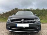 Volkswagen Tiguan 1.4 eHybrid Elegance GTE/AHK/IQ.LIGHT/NAV - Volkswagen Tiguan Elegance mit Hybrid-Antrieb (Benzin/Elektro)