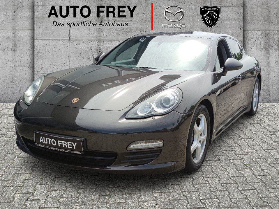 Porsche Panamera - 1